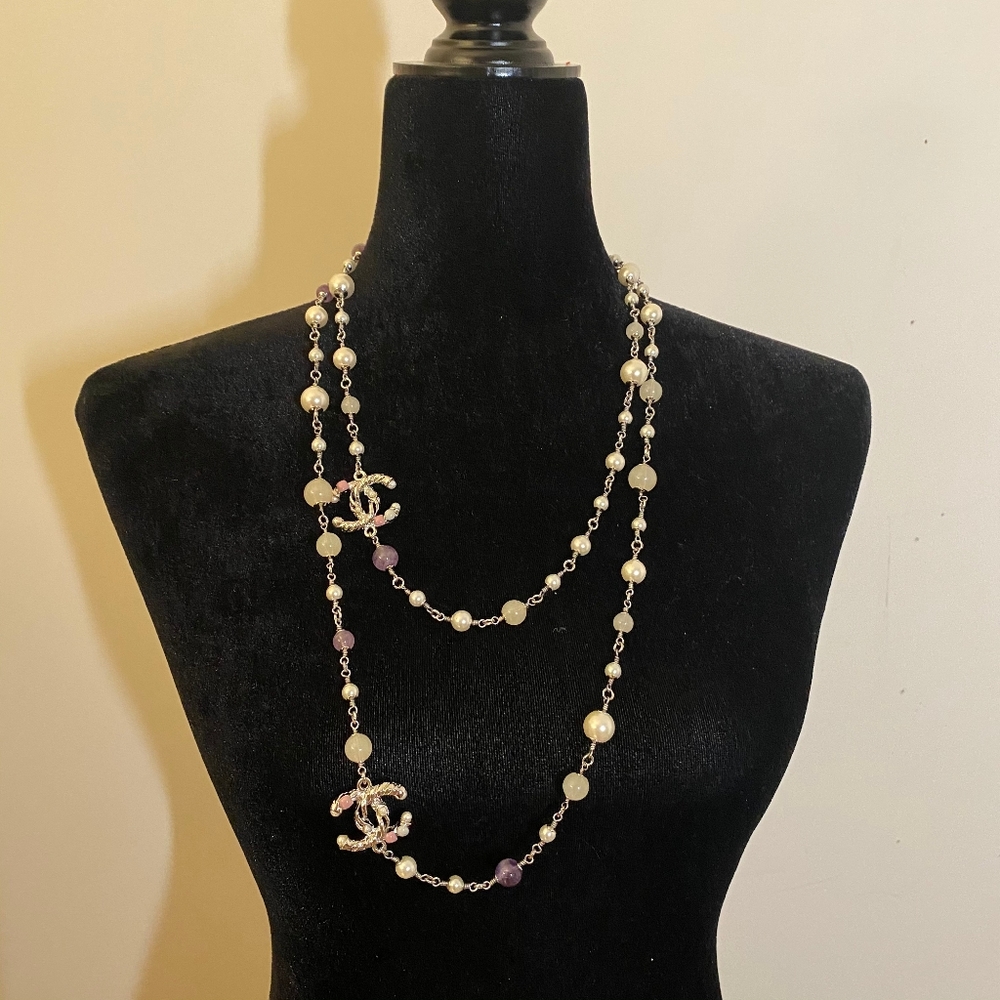 Necklace - Picture 4 of 7